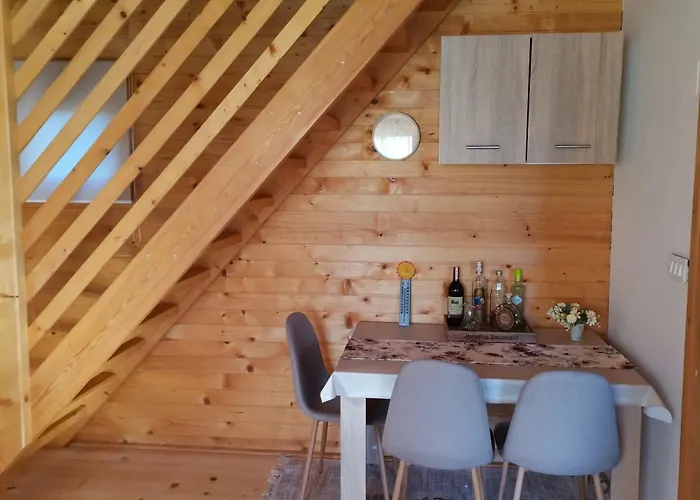 펜션 Brvnara N&n *